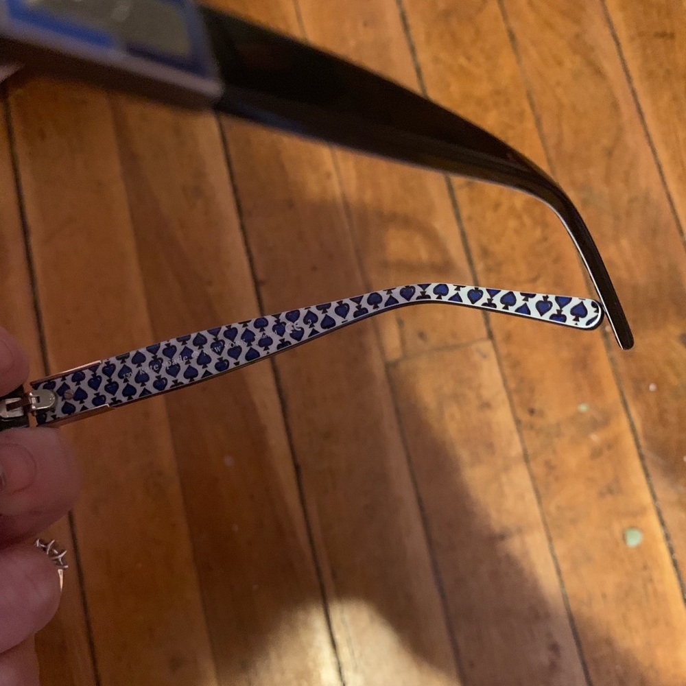 Kate spade sun glasses
